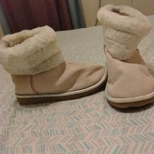 Nautica Pink and Brown Winter Boots with Faux Fur Trim